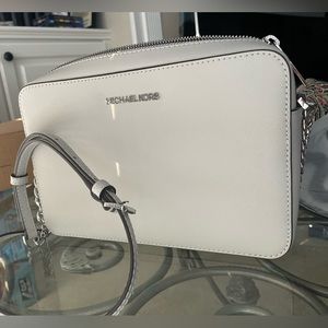 MICHAEL KORS LEATHER crossbody bag